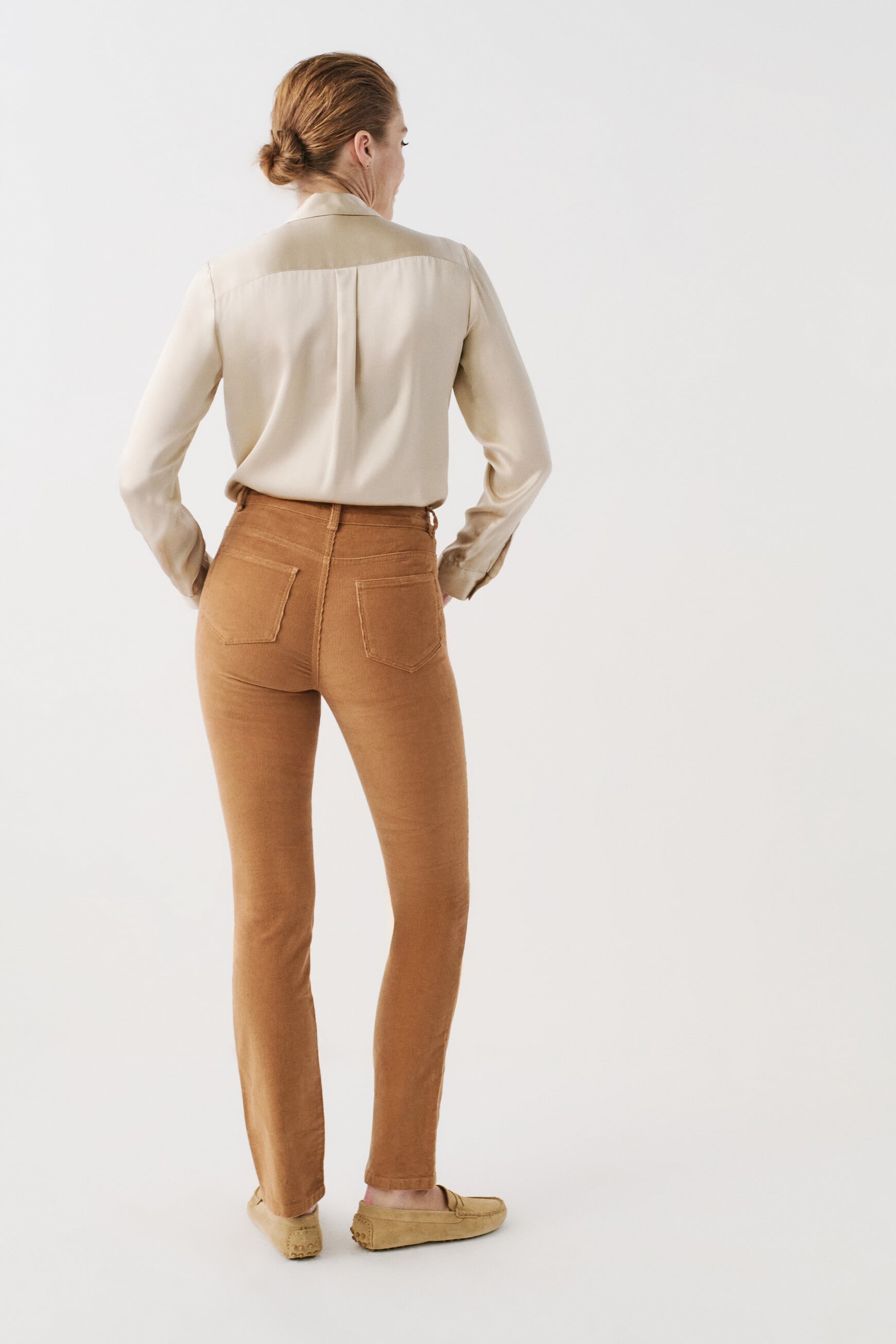 Pchicagov trousers camel woman