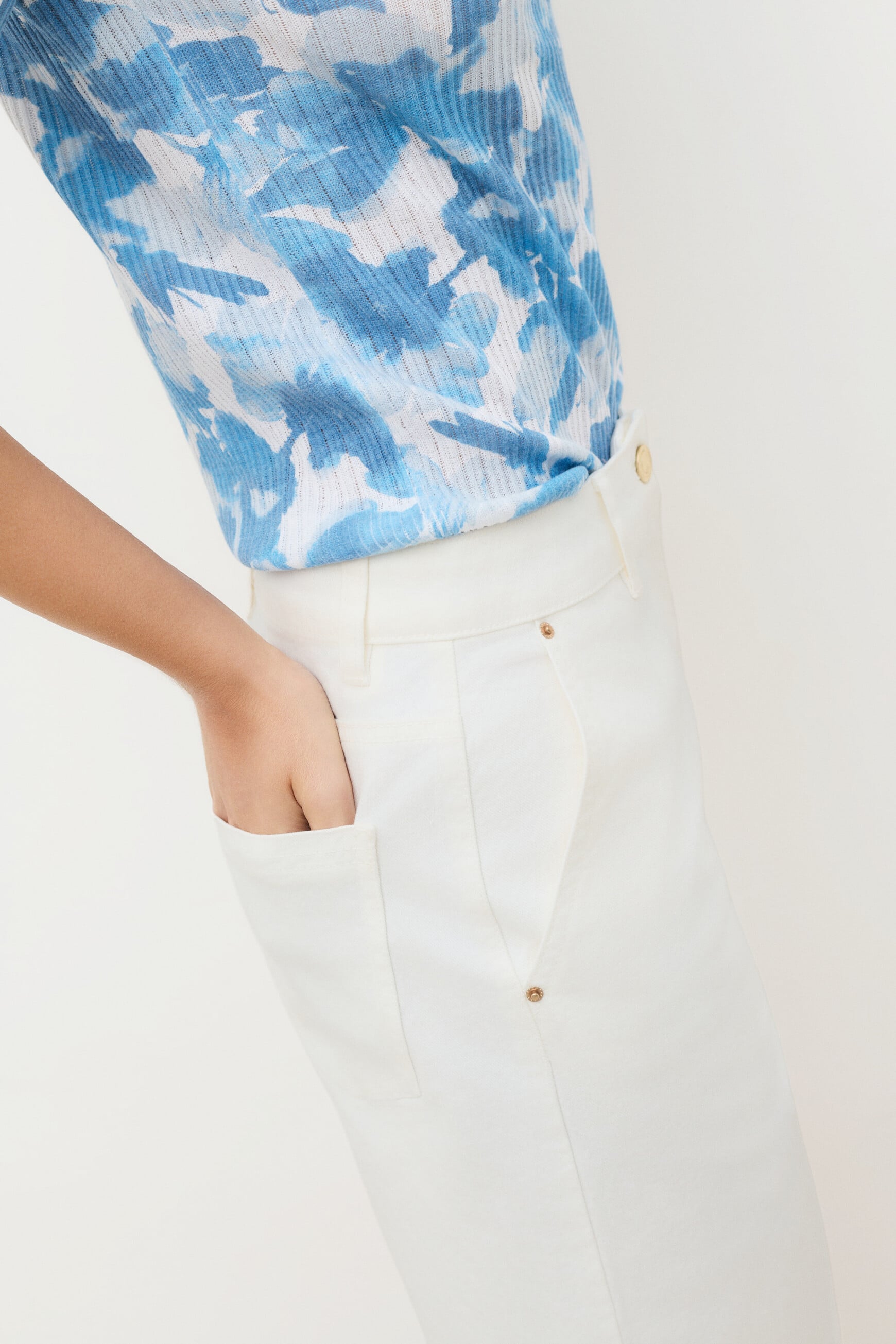 Short Permuda weiss damen