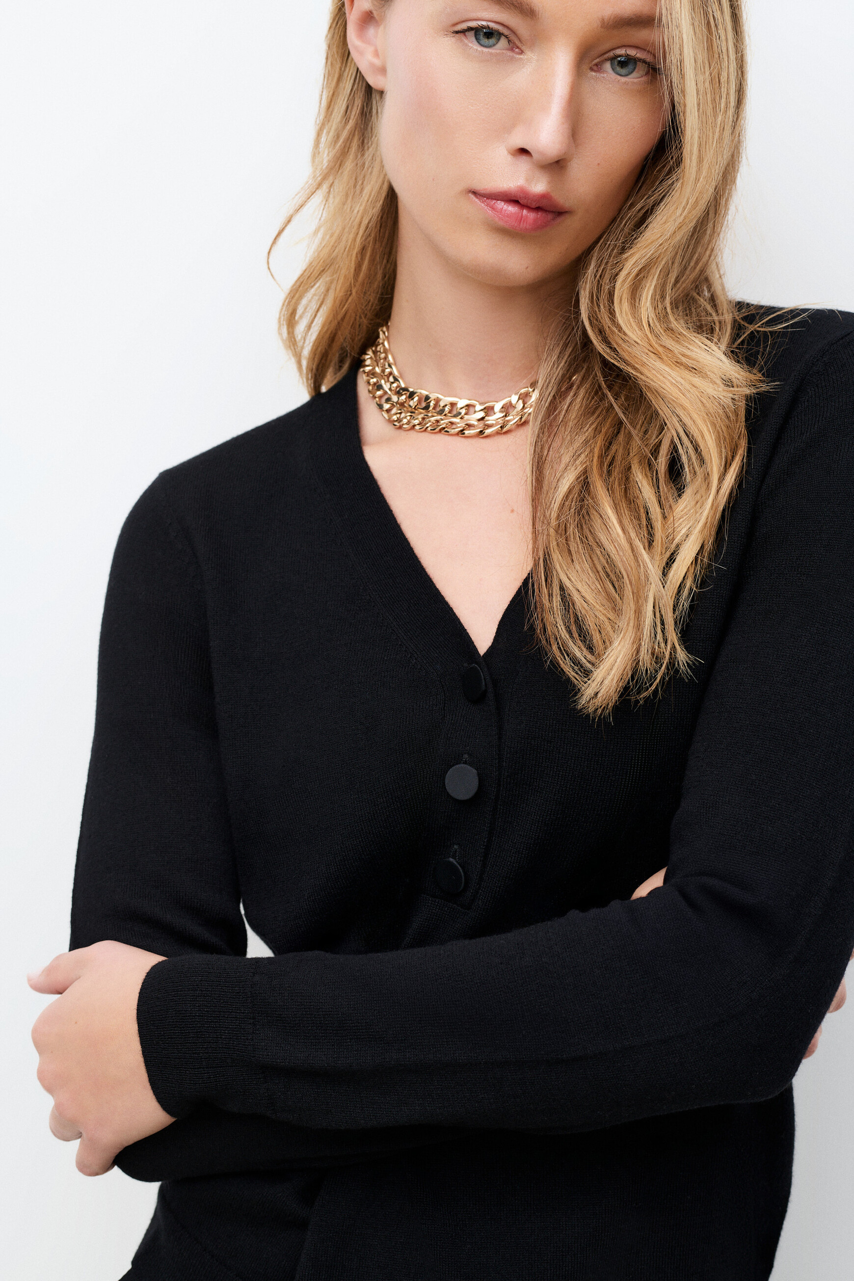 Mbettina sweater black woman