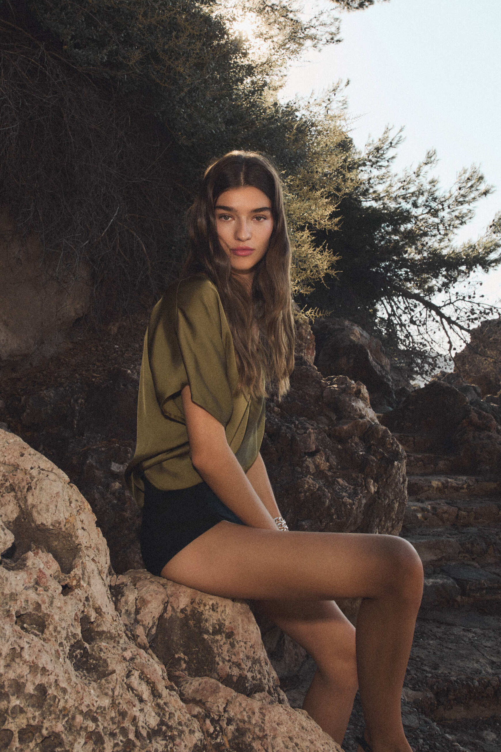 Pull Debbie vert olive femme